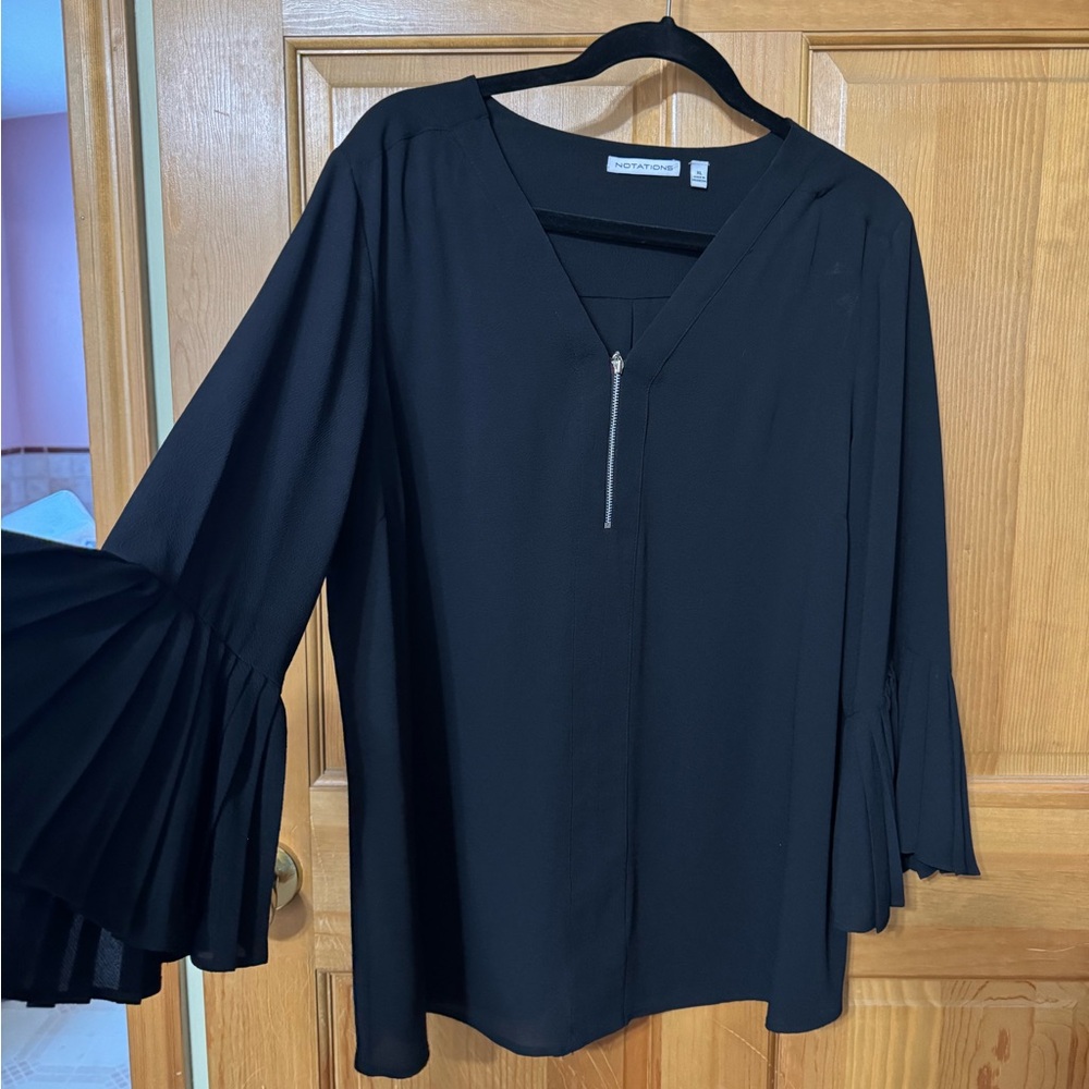 Black flare sleeve top
